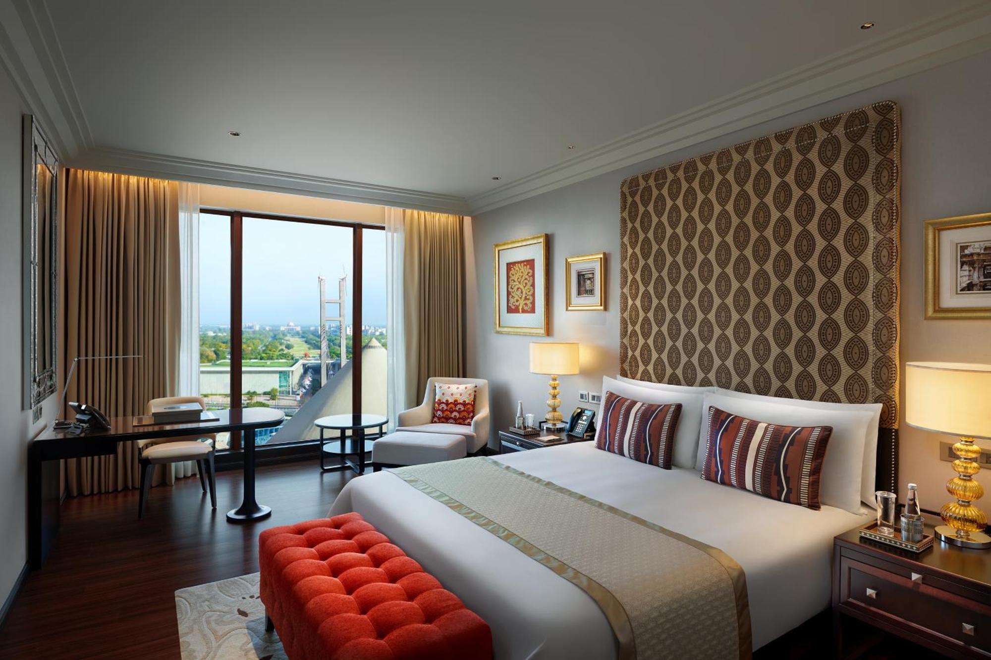 Hotel The Leela Gandhinagar Esterno foto